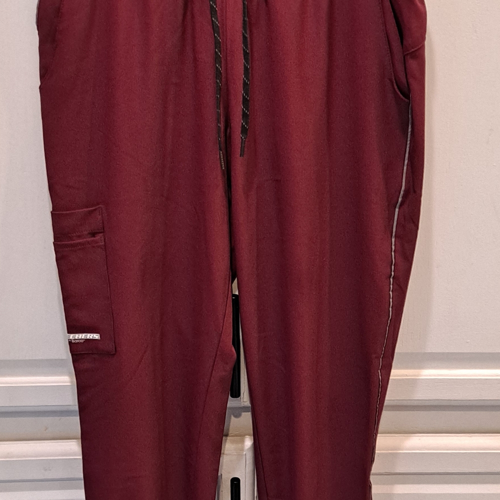 Skechers Women's Burgundy Joggers